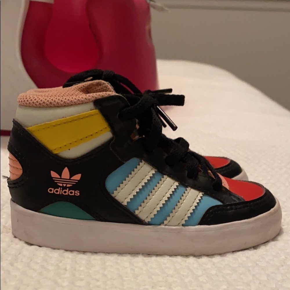 Toddler High top Adidas size 7